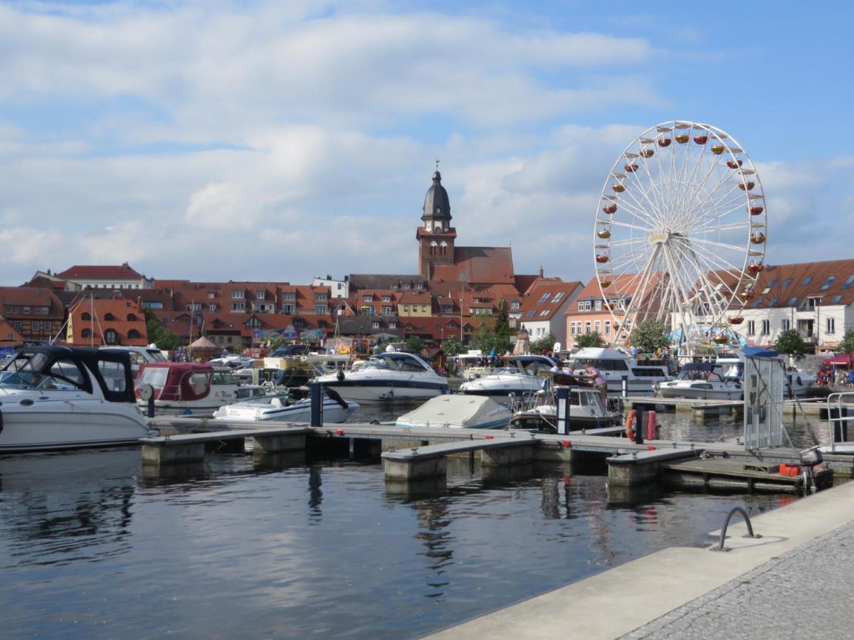 Ferienwohnungen "Marie" Mit Terrassen, Inclusive Park- Und Stellplaetze Am Haus, Mueritz-Strand Nur 700M, Altstadt 10Min, Ruhige Lage, Waren  Extérieur photo
